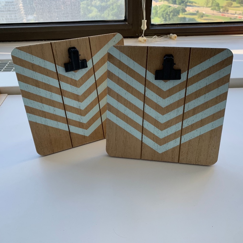 Pair of wooden clip chevron picture frames